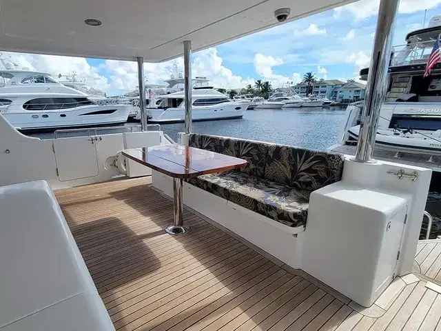 Outer Reef 650 Motoryacht