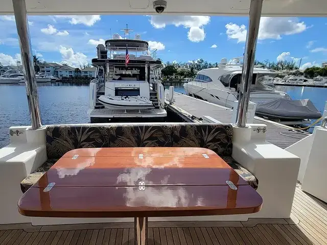 Outer Reef 650 Motoryacht