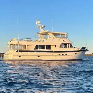 2012 Outer Reef 700 Motoryacht