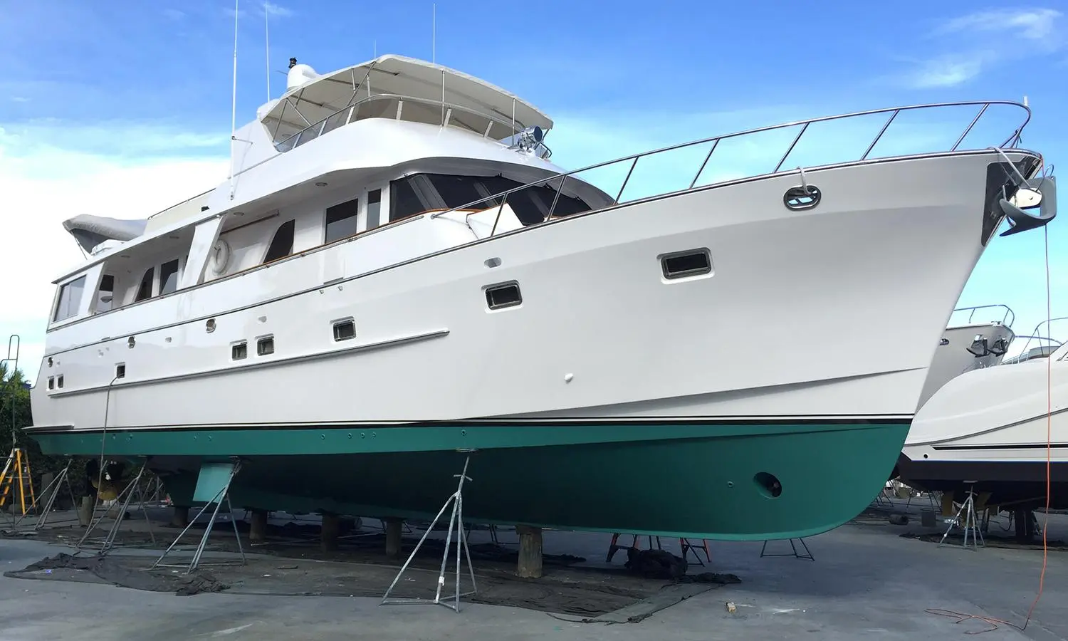 2001 Grand 75 flushdeck