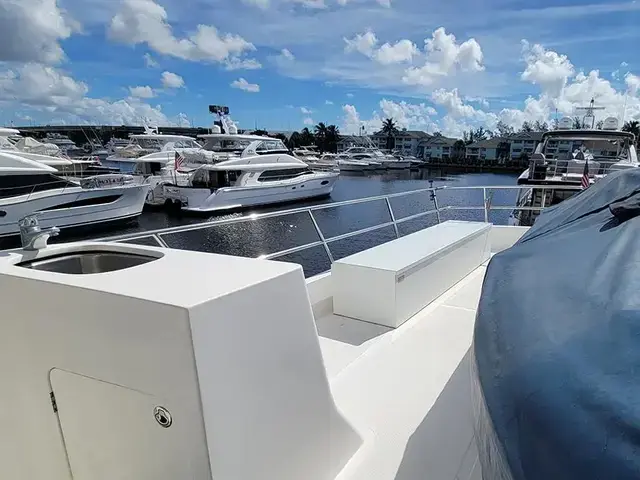 Outer Reef 650 Motoryacht