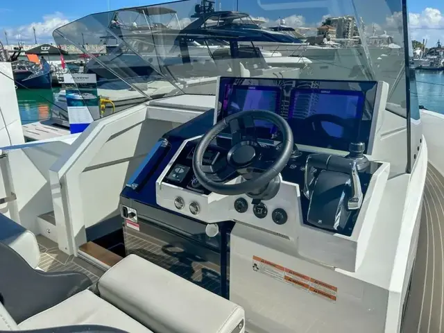 De Antonio Yachts D36 Open