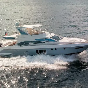 2013 Azimut 64