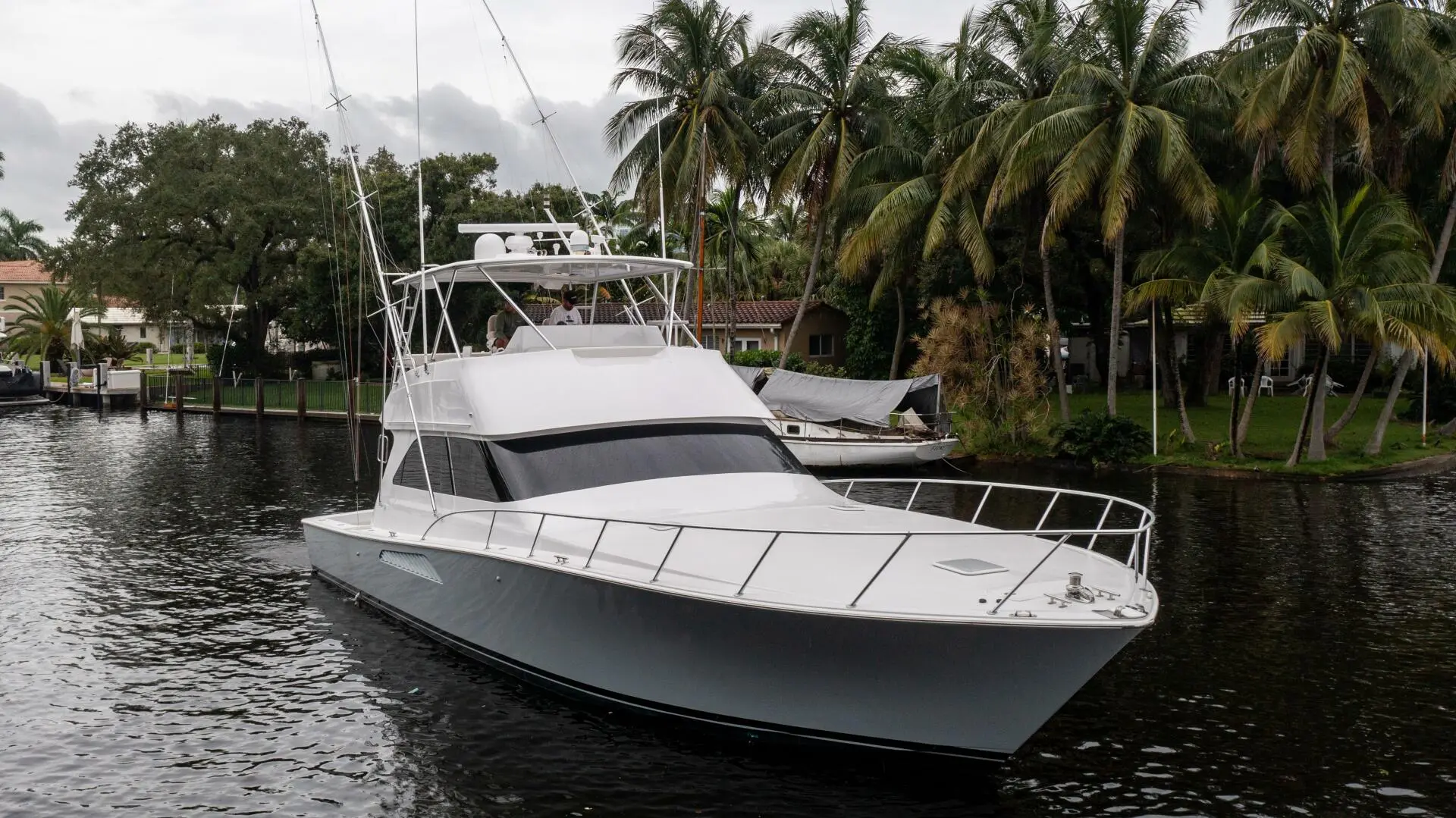 2005 Viking 53