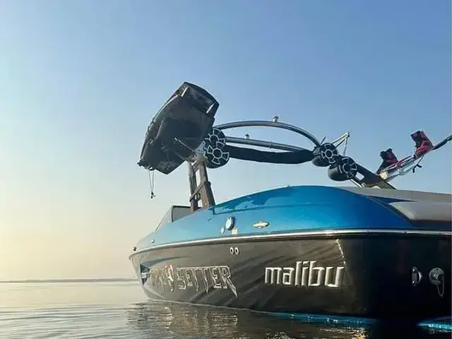 Malibu Wakesetter 22 Mxz