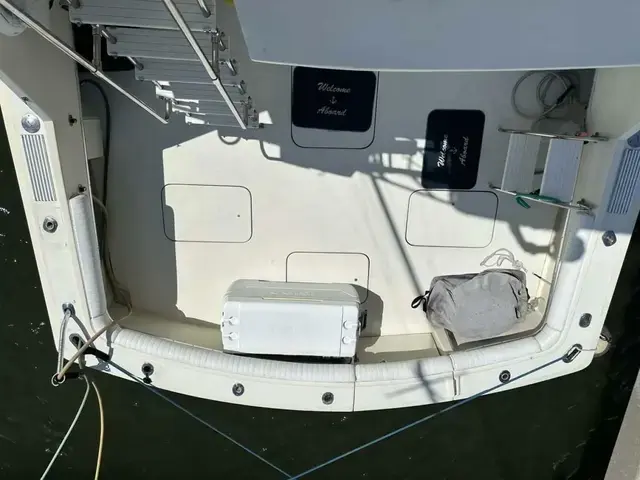 Hatteras 42 Convertible