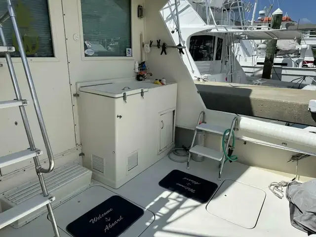 Hatteras 42 Convertible