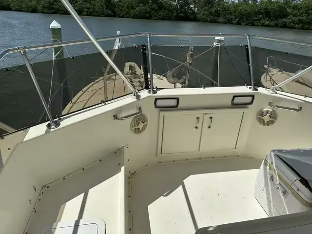 Hatteras 42 Convertible