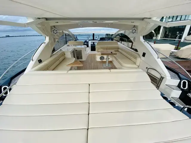 Sunseeker Predator 60