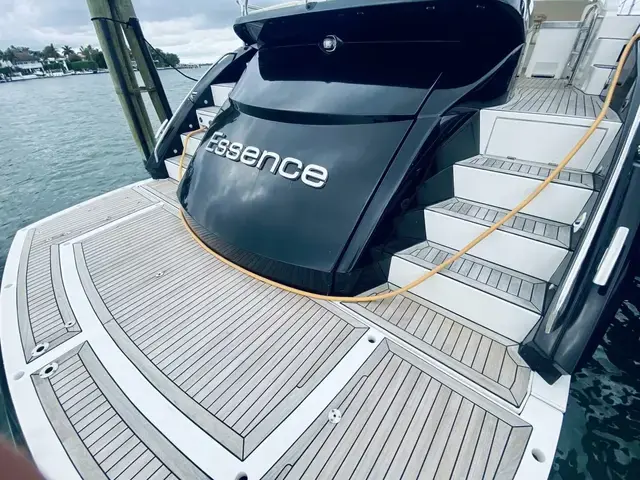 Sunseeker Predator 60