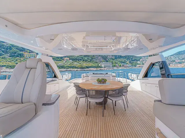 Princess 35M Avalon