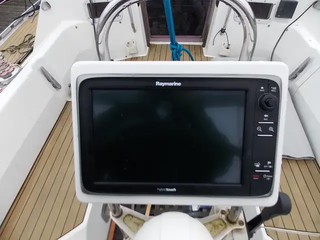 Beneteau First 375