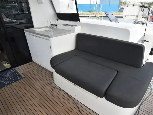 Lagoon 50