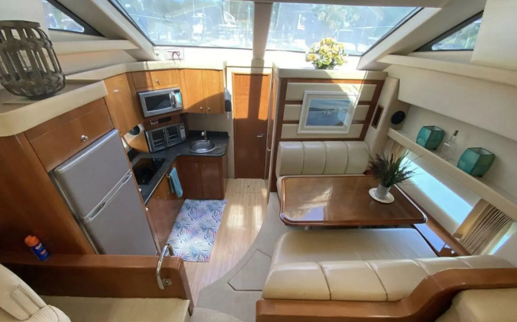 2006 Carver 43 motor yacht