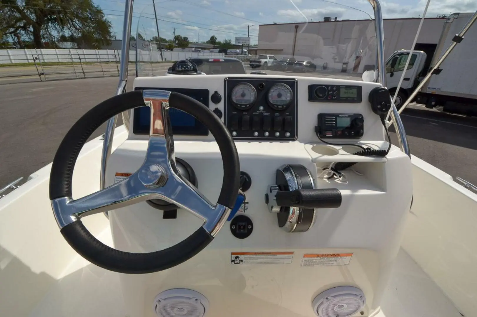 2019 Boston Whaler 180 dauntless