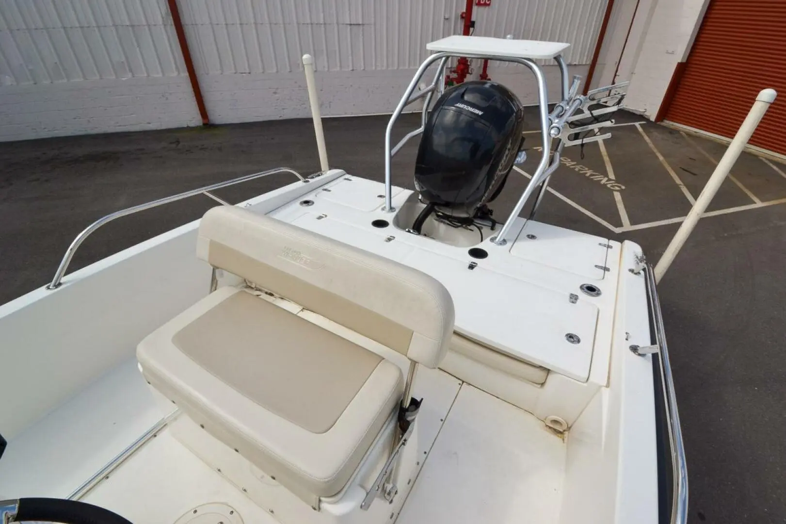 2019 Boston Whaler 180 dauntless