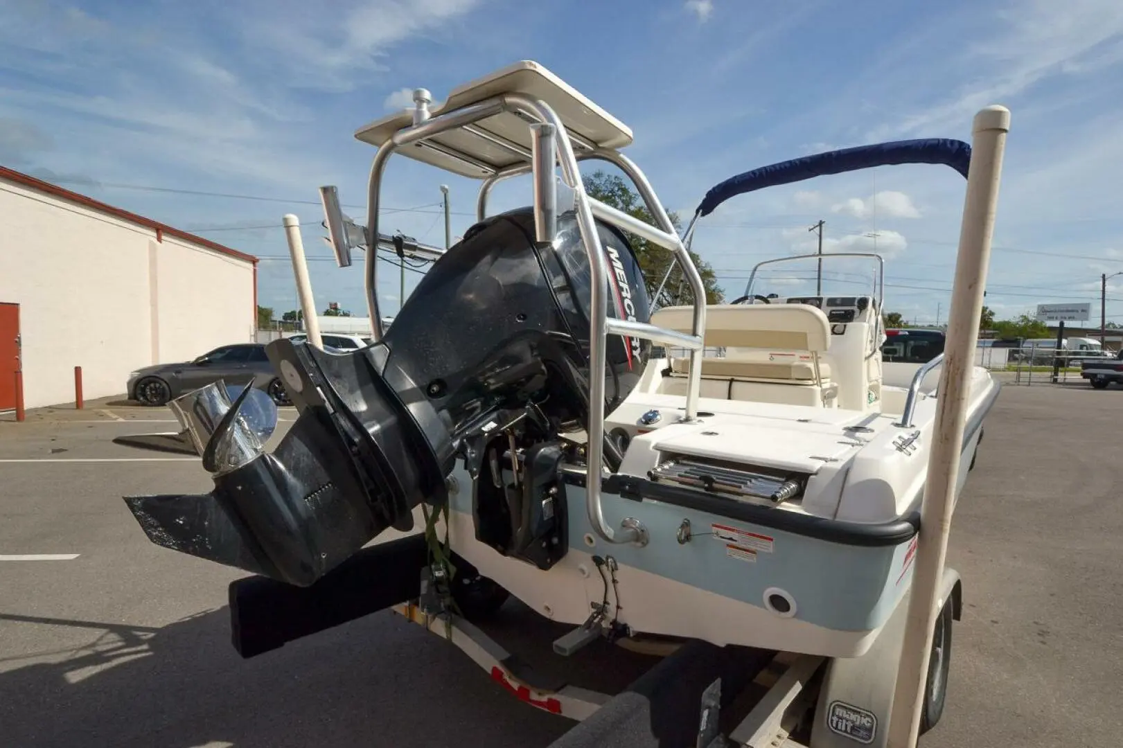 2019 Boston Whaler 180 dauntless