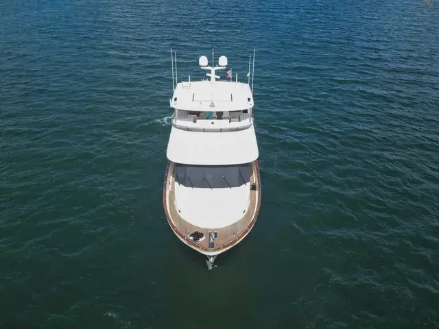 Ocean Alexander 83