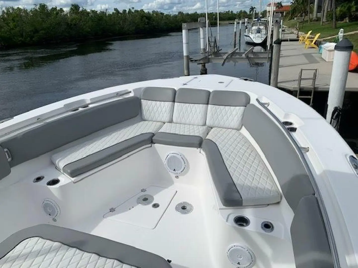 2017 Sea Fox 328 commander