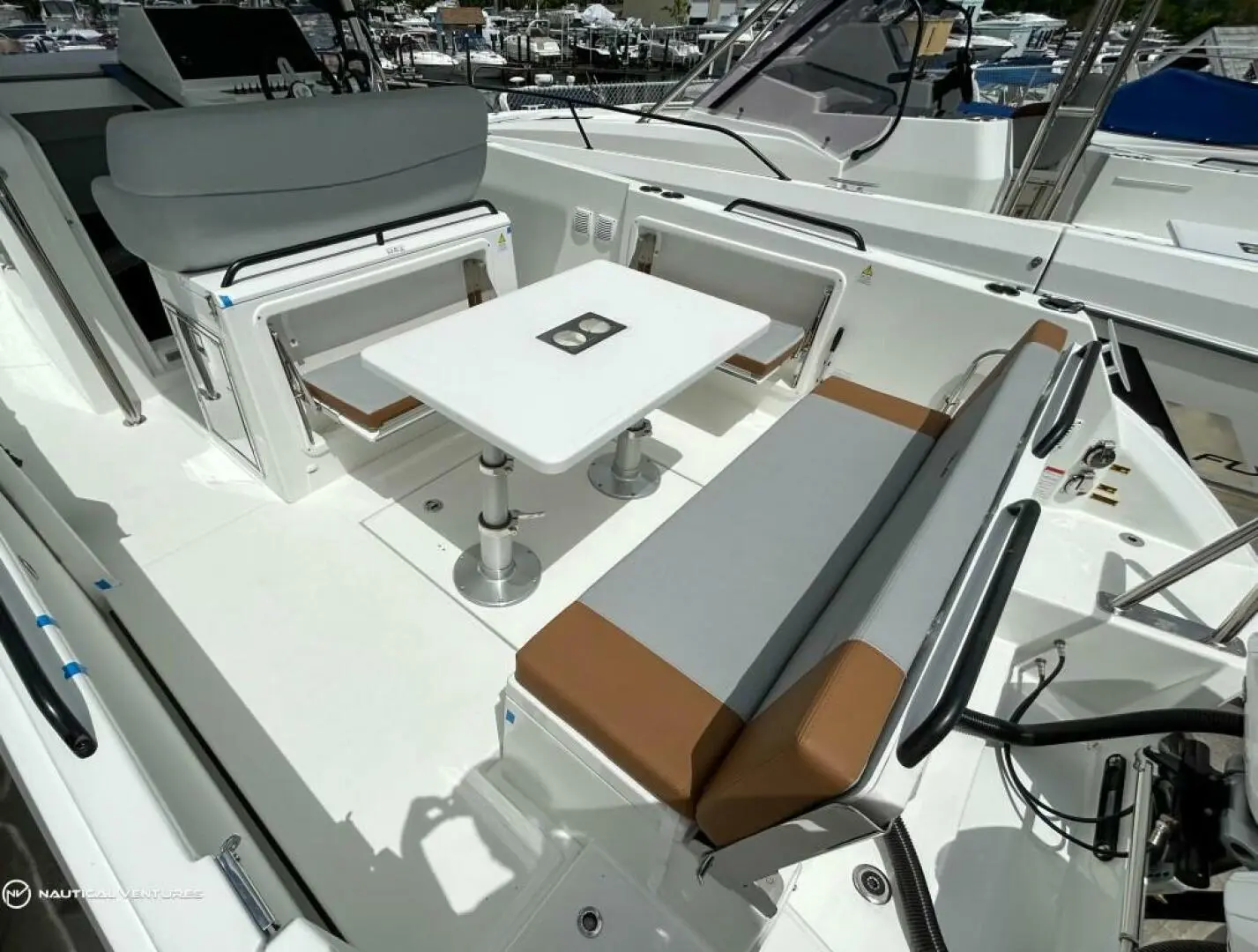 2023 Beneteau flyer 9 spacedeck