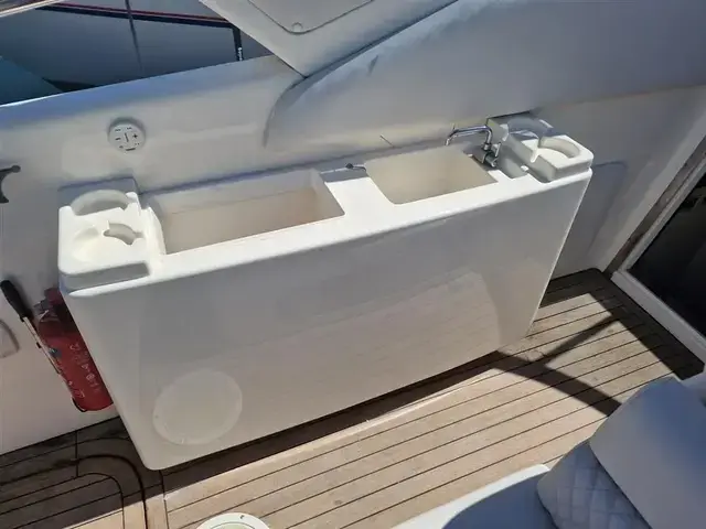 Sunseeker Portofino 34