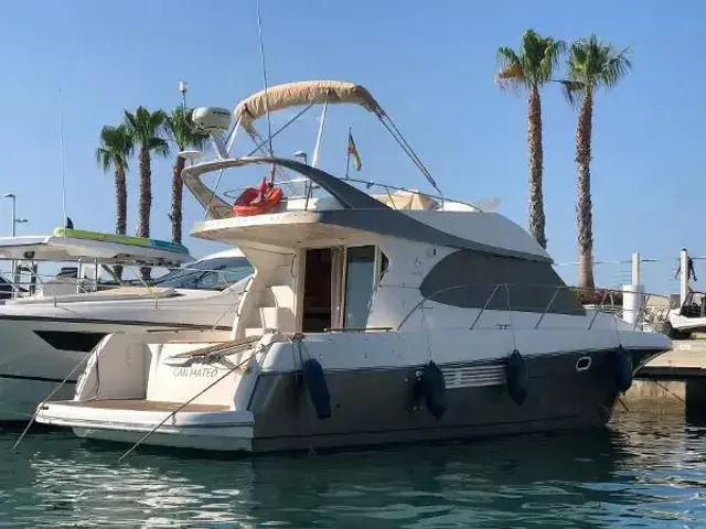 Prestige 36