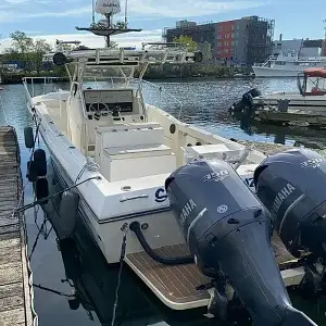 1988 Hydra-Sports Boats 33'