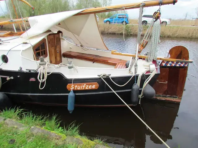 zeeschouw 9.90