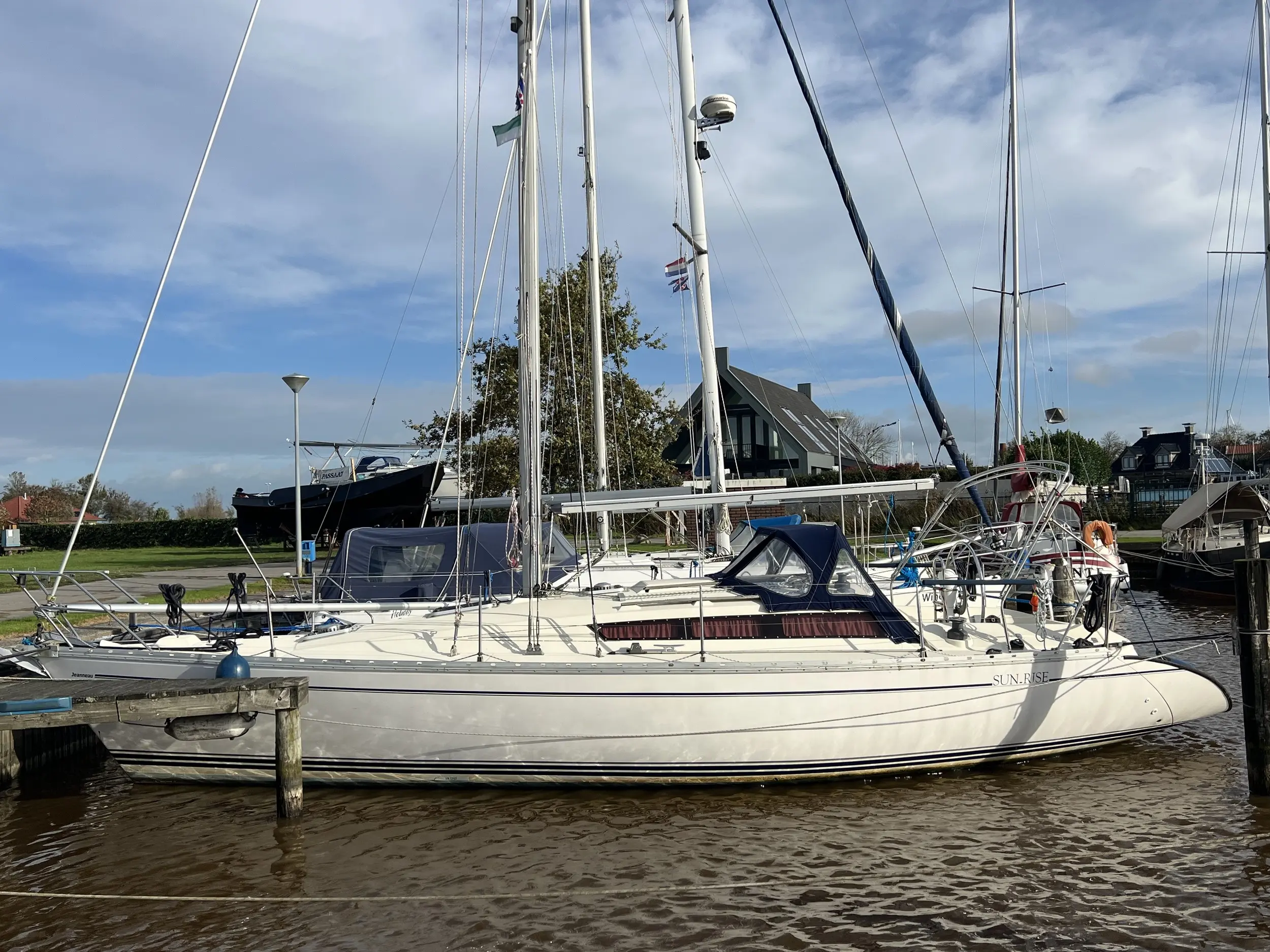 1986 Jeanneau sun rise 35