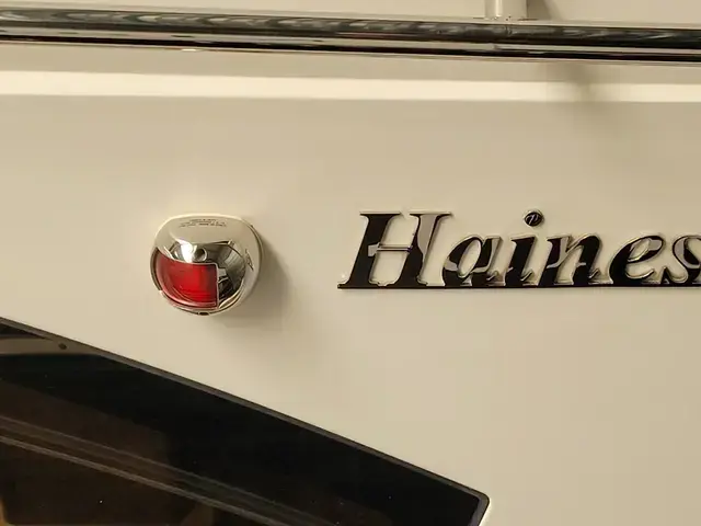 Haines 32 Sedan