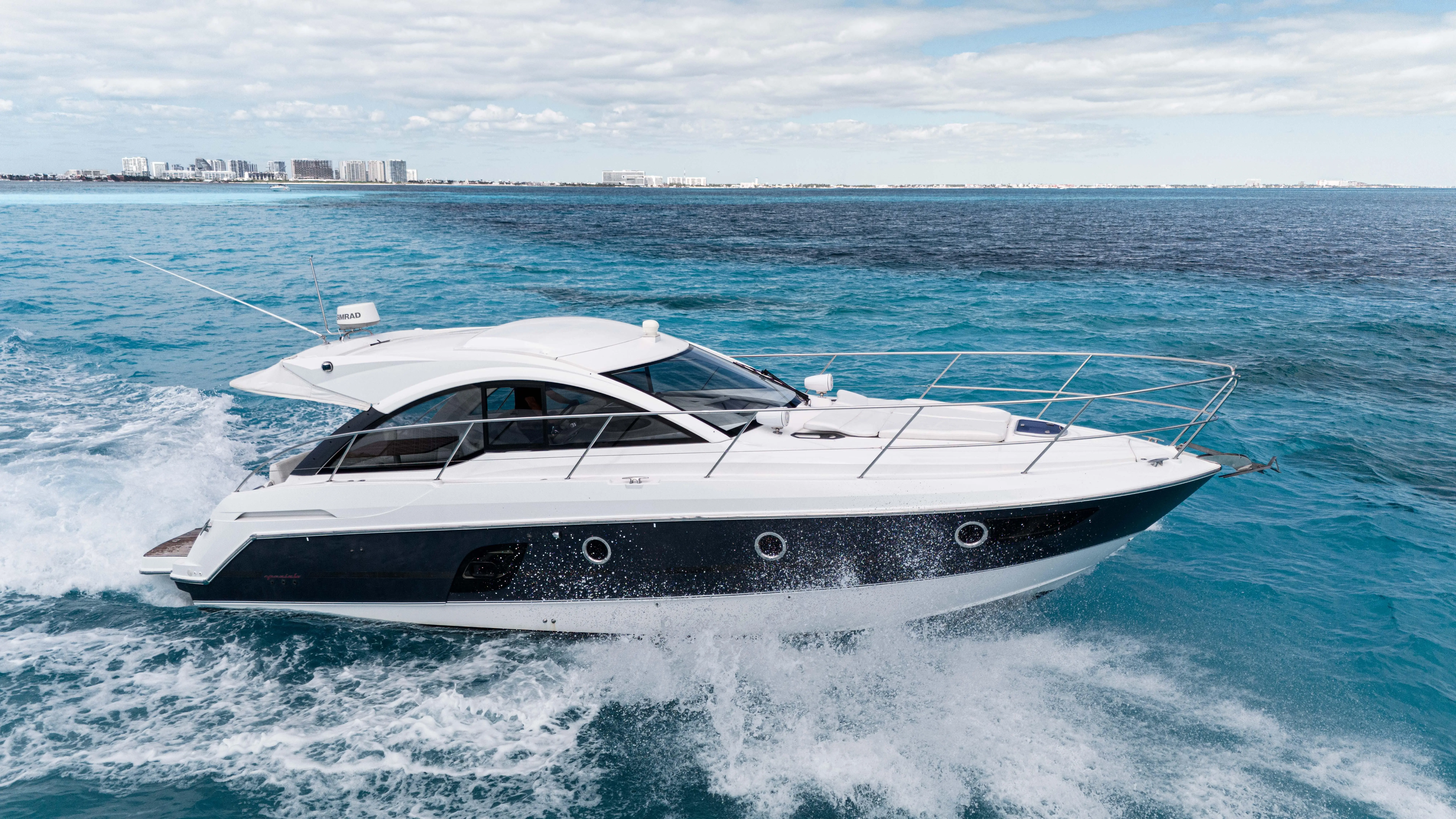 2015 Beneteau 38'