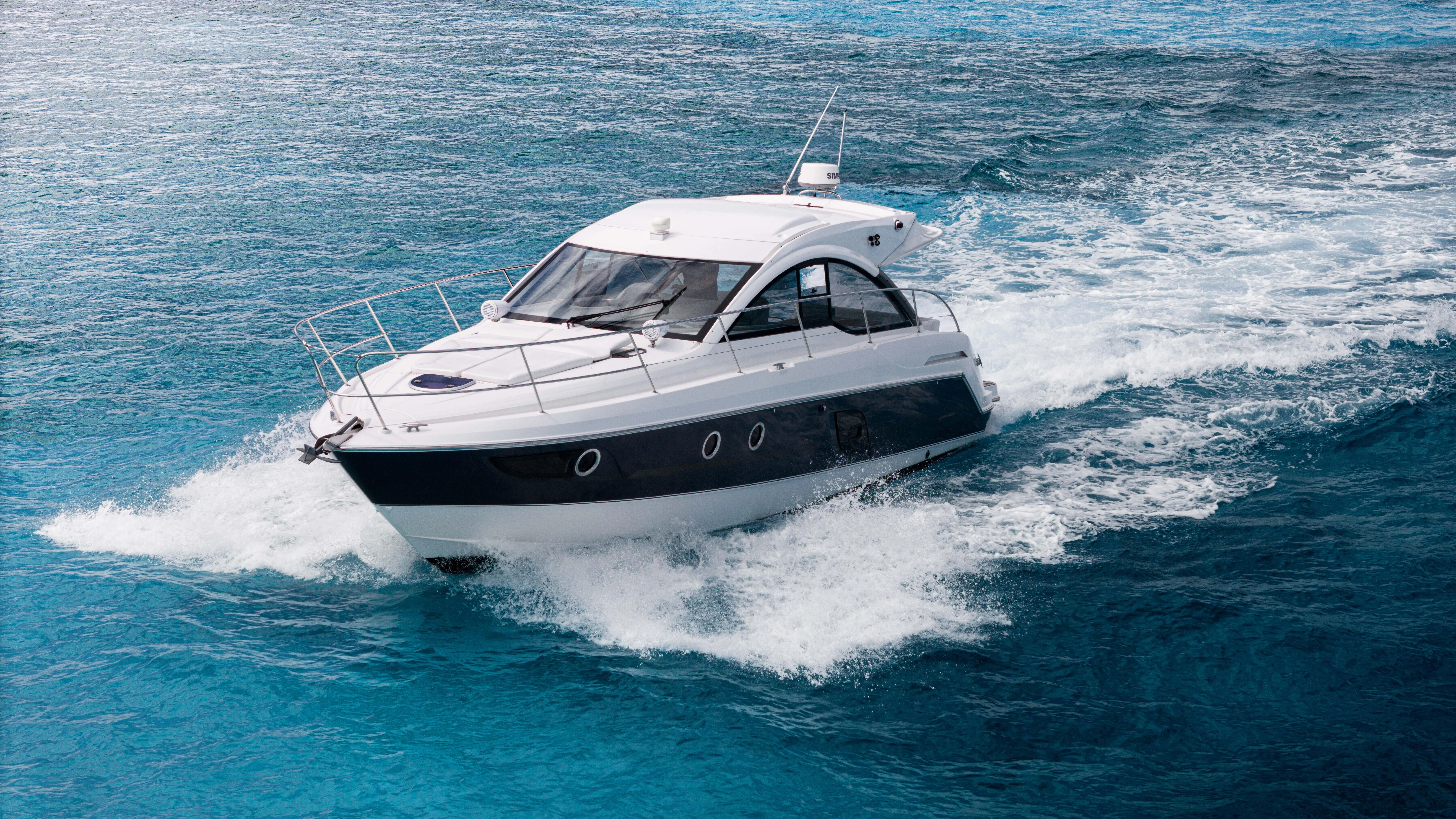 2015 Beneteau 38'