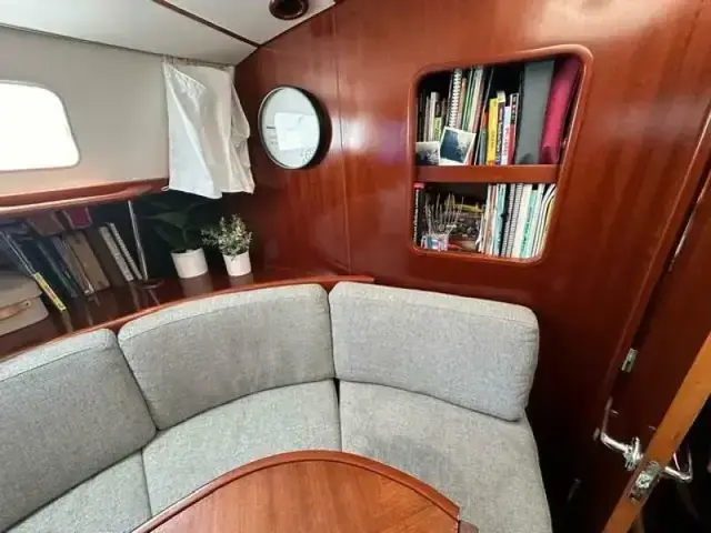 Beneteau 44'