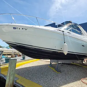 2005 Sea Ray Sundancer 300