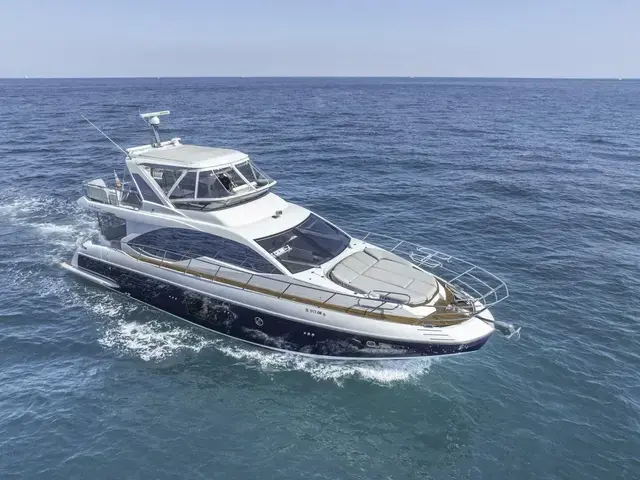 Azimut 55 Fly