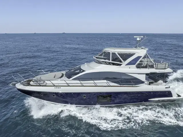 Azimut 55 Fly