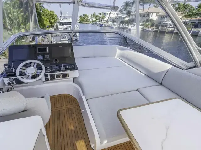 Azimut 55 Fly