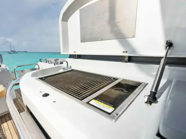 Sunseeker Predator 64