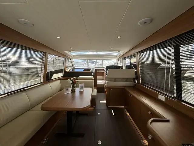 Greenline Hybrid 40