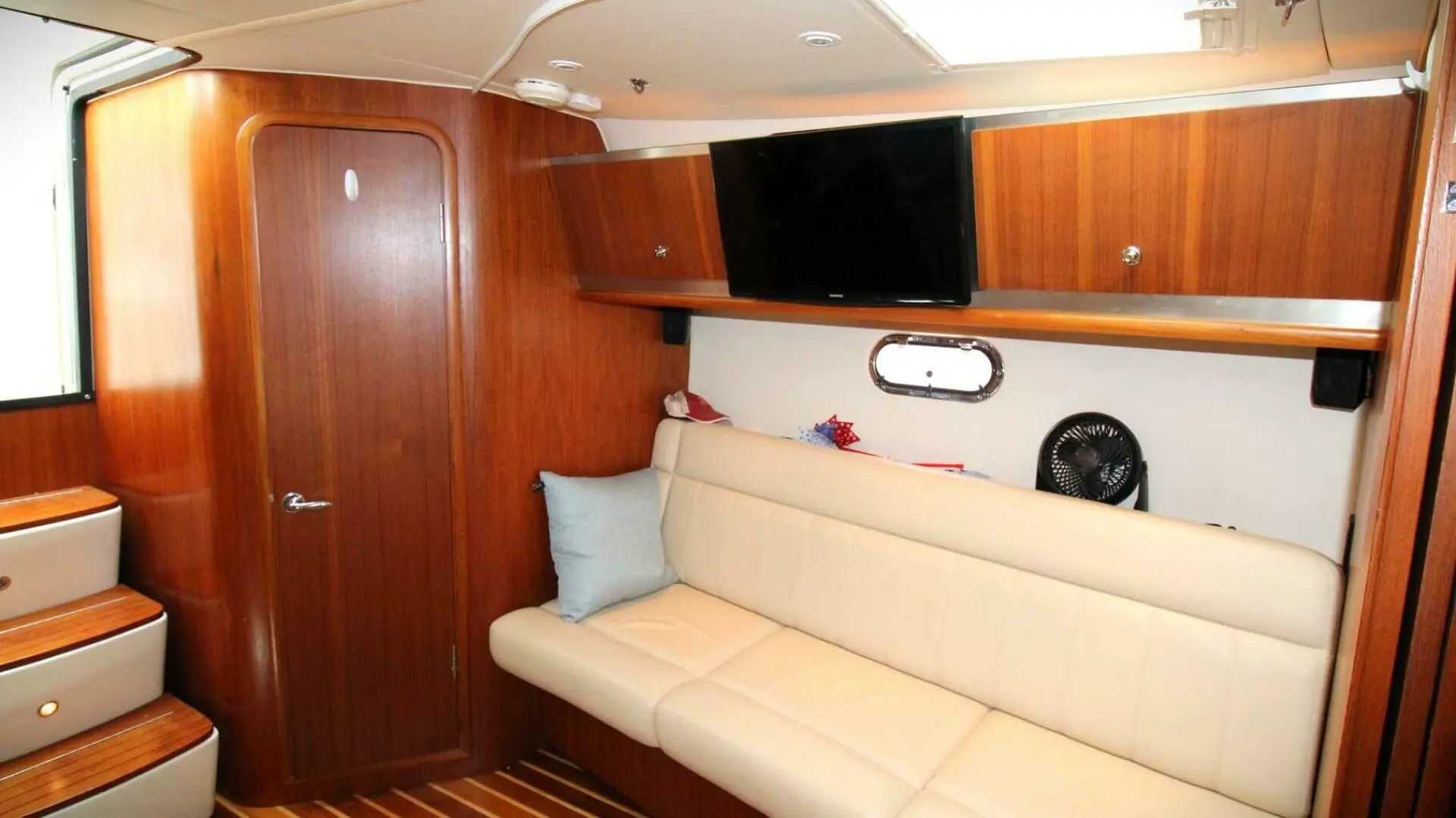 2006 Tiara 3600 sovran