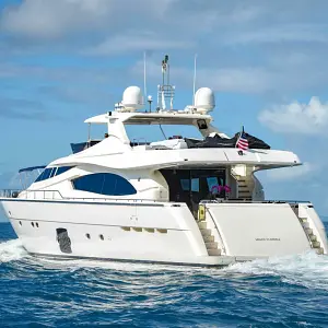 2006 Ferretti Yachts 881