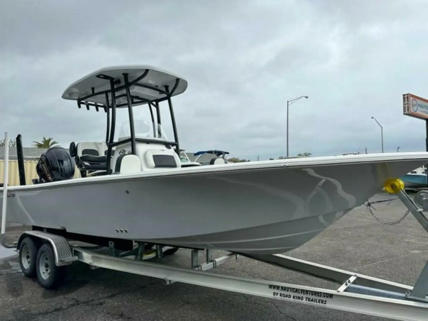 2024 Tidewater Boats 2300 carolina bay