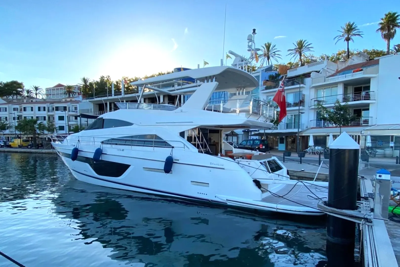 2018 Fairline squadron 65