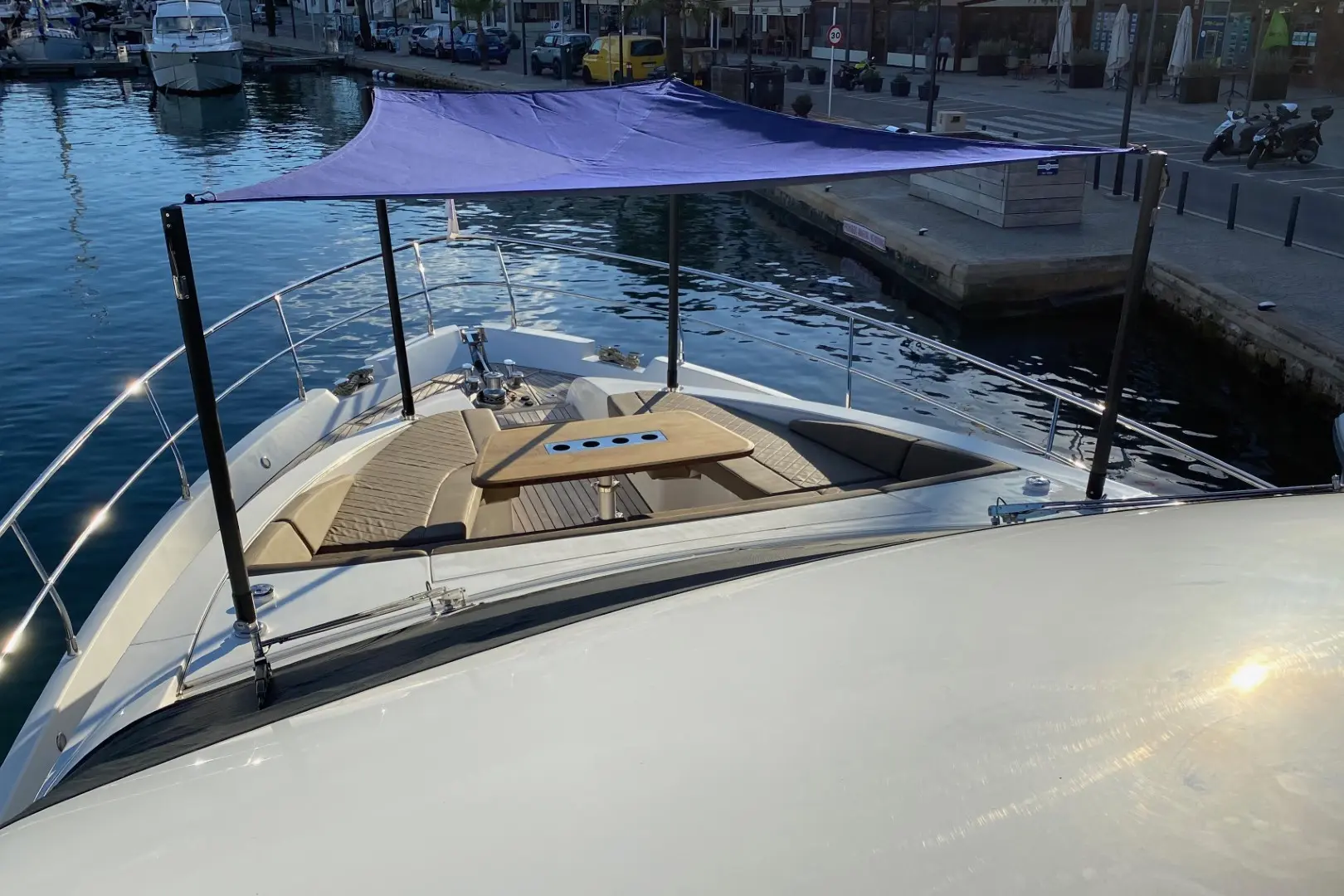 2018 Fairline squadron 65