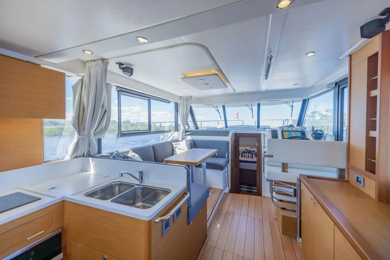 2021 Beneteau swift trawler