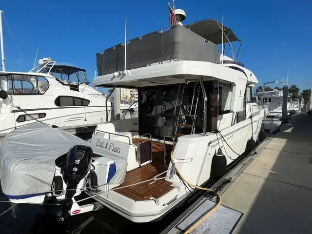 Beneteau Swift Trawler 41