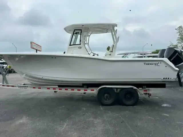 Tidewater Boats 292 CC Adventure