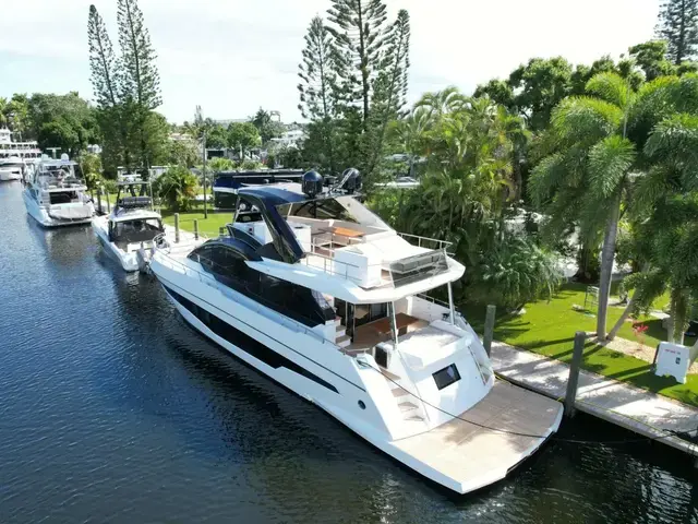 Astondoa Flybridge 66