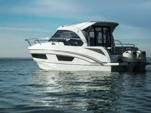 Beneteau Antares 9