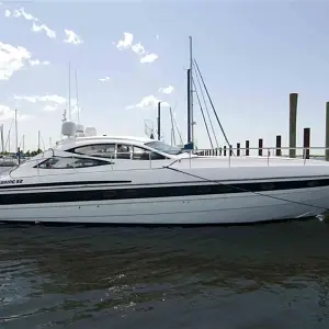 2001 Pershing 52